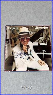 Elton John Signed Autograph Greatest Hits 1974 Vinyl LP Album-Scratches On Cover