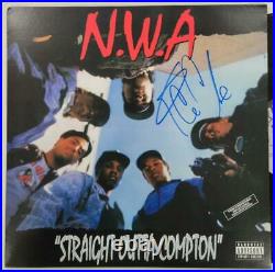 Ice Cube signed NWA Straight Outta Compton vinyl record album LP (B) Beckett COA