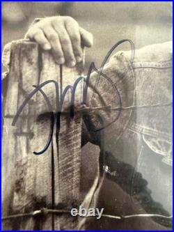 JOHN COUGAR MELLENCAMP SIGNED SCARECROW VINYL ALBUM With COA