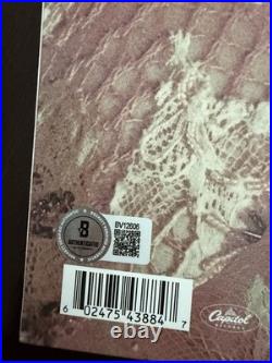 Kali Uchis Signed Sincerely Vinyl Beckett Coa Album Autograph