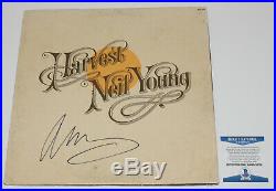 Neil Young Signed'harvest' Vinyl Album Record Lp Csny Proof Beckett Bas Coa