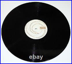 Nelly Furtado signed WHOA NELLY! Vinyl Album EXACT PROOF Autograph JSA Rare