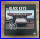 THE-BLACK-KEYS-signed-vinyl-album-DELTA-KREAM-PATRICK-CARNEY-2-01-bxh